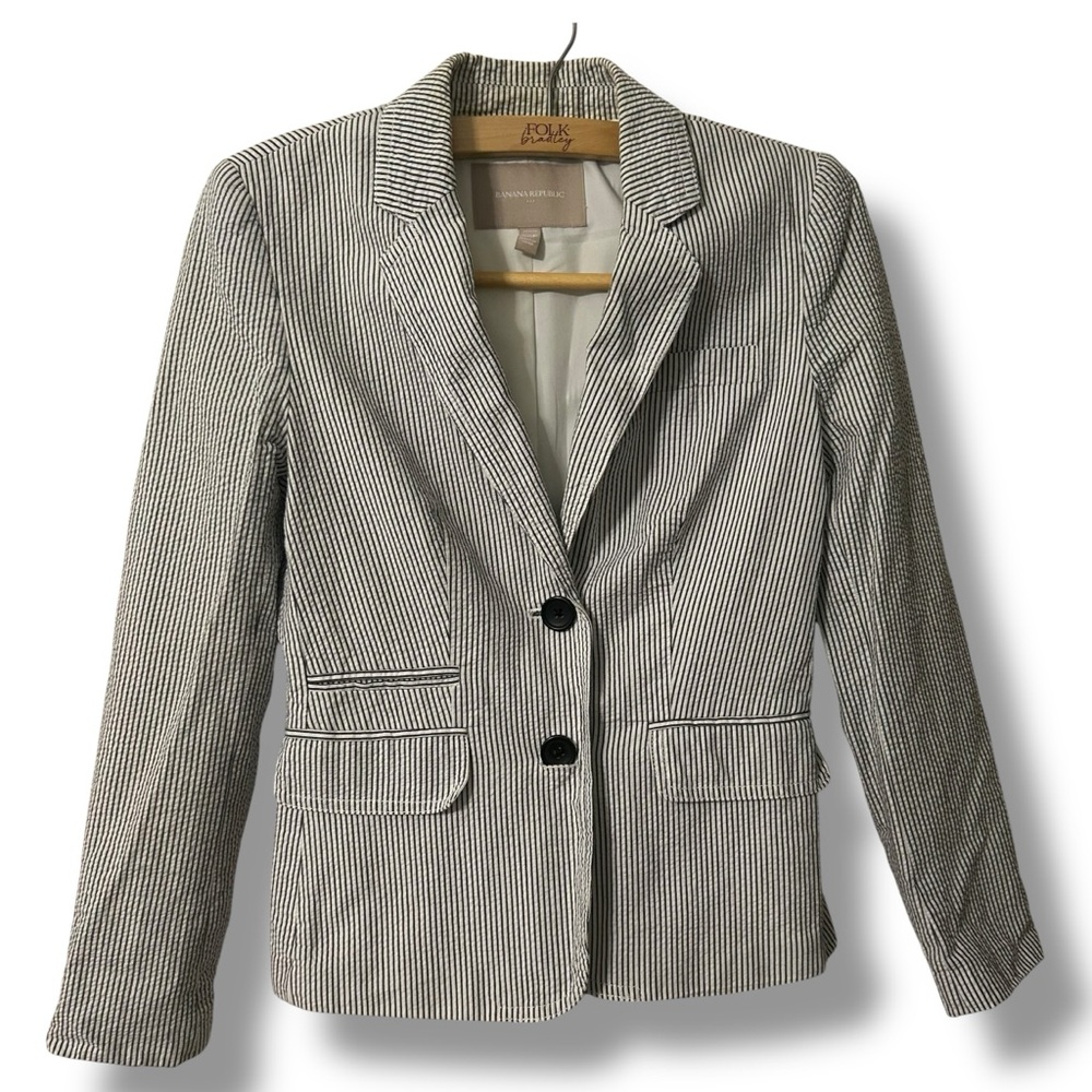 Banana Republic Blue and White Striped Women's Blazer 00P